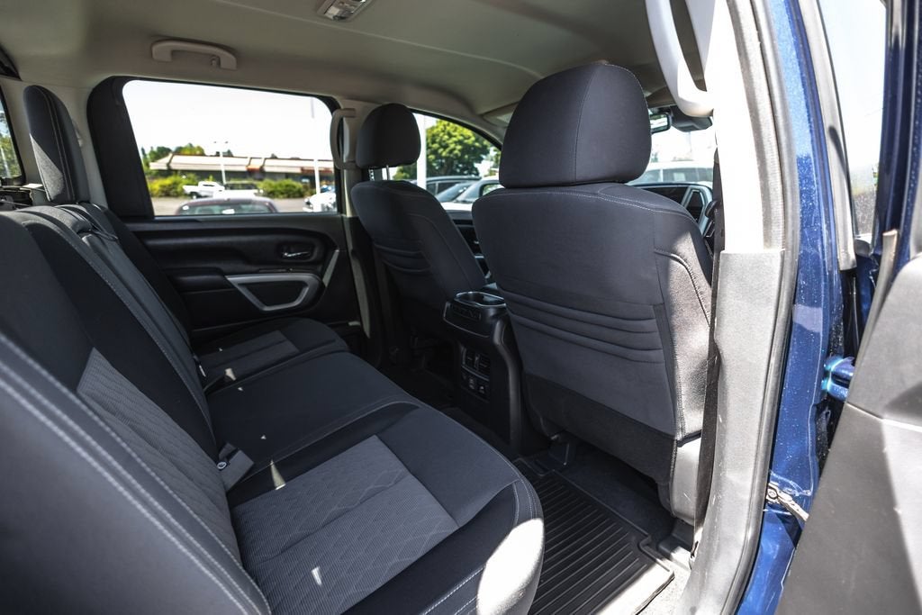 2021 Nissan Titan SV
