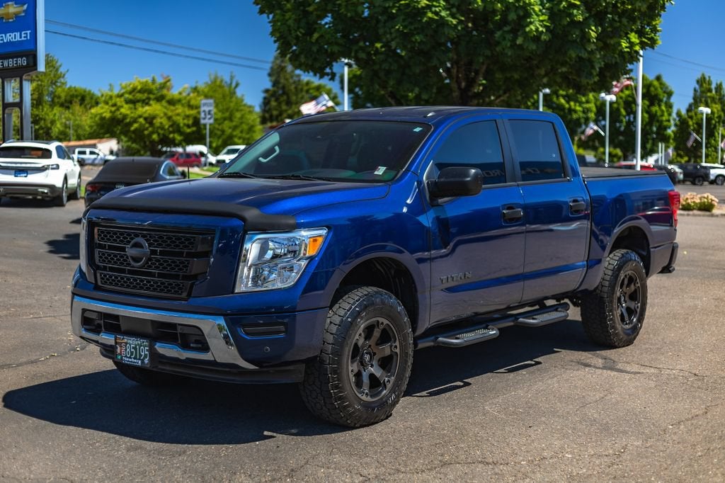 2021 Nissan Titan SV
