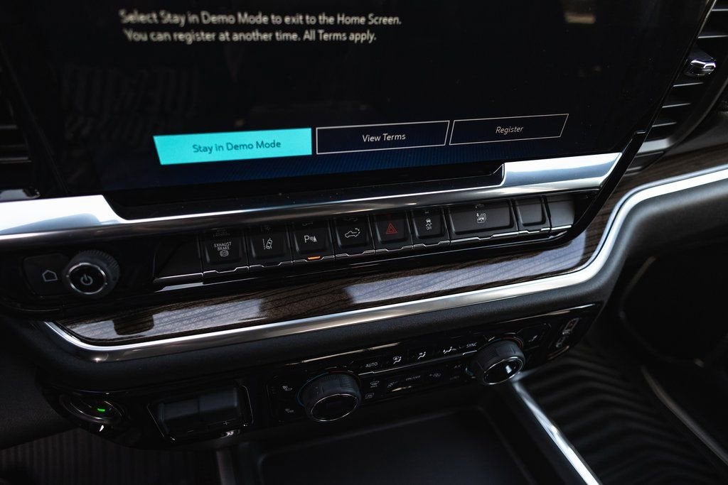 2025 Chevrolet Silverado 3500 HD LT