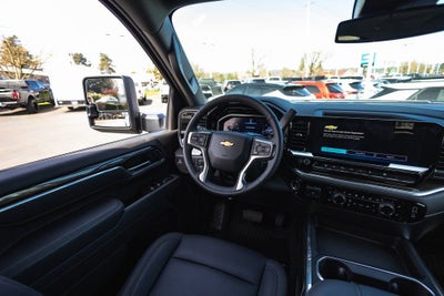 2025 Chevrolet Silverado 3500 HD LT