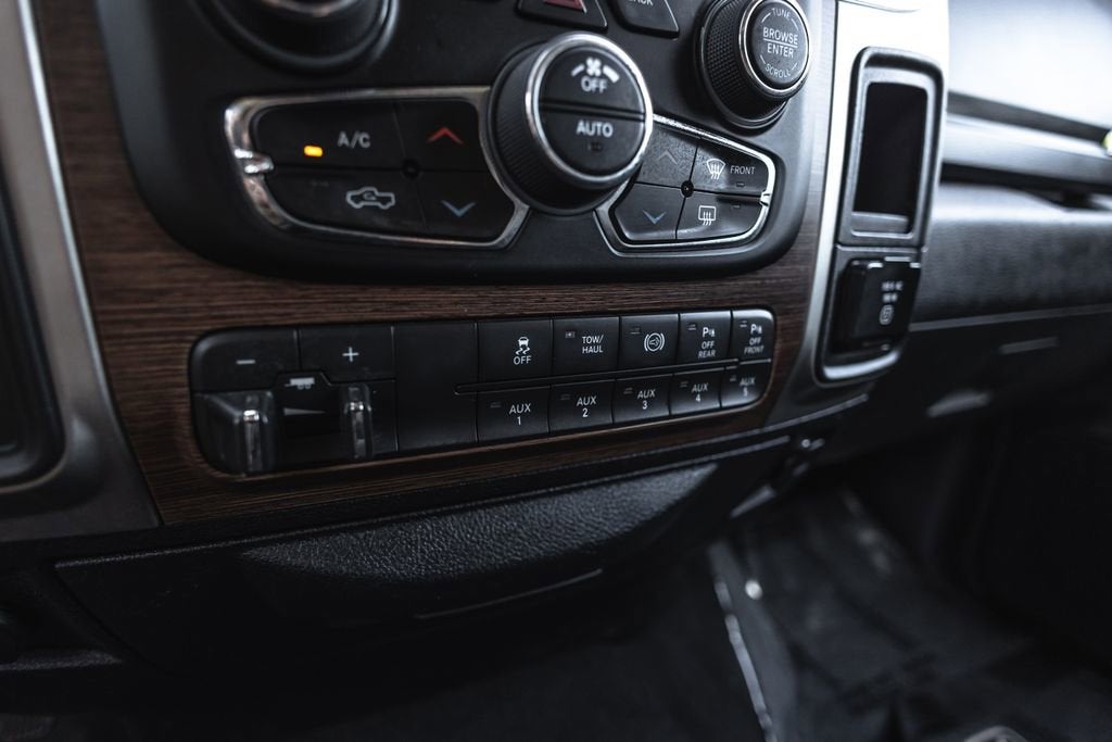 2017 RAM 3500 Laramie
