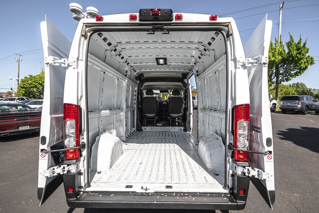 2025 RAM ProMaster Cargo Van Tradesman