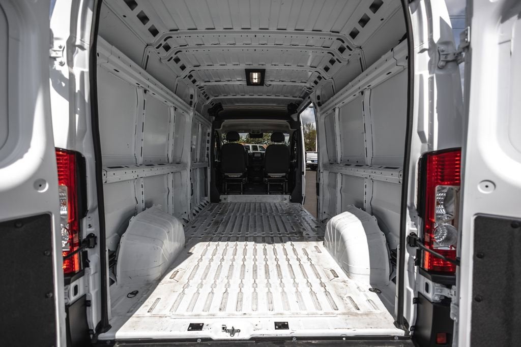 2025 RAM ProMaster Cargo Van Tradesman