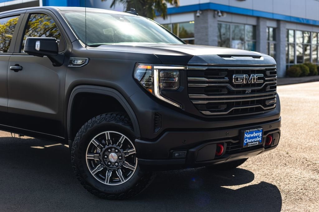 2024 GMC Sierra 1500 AT4