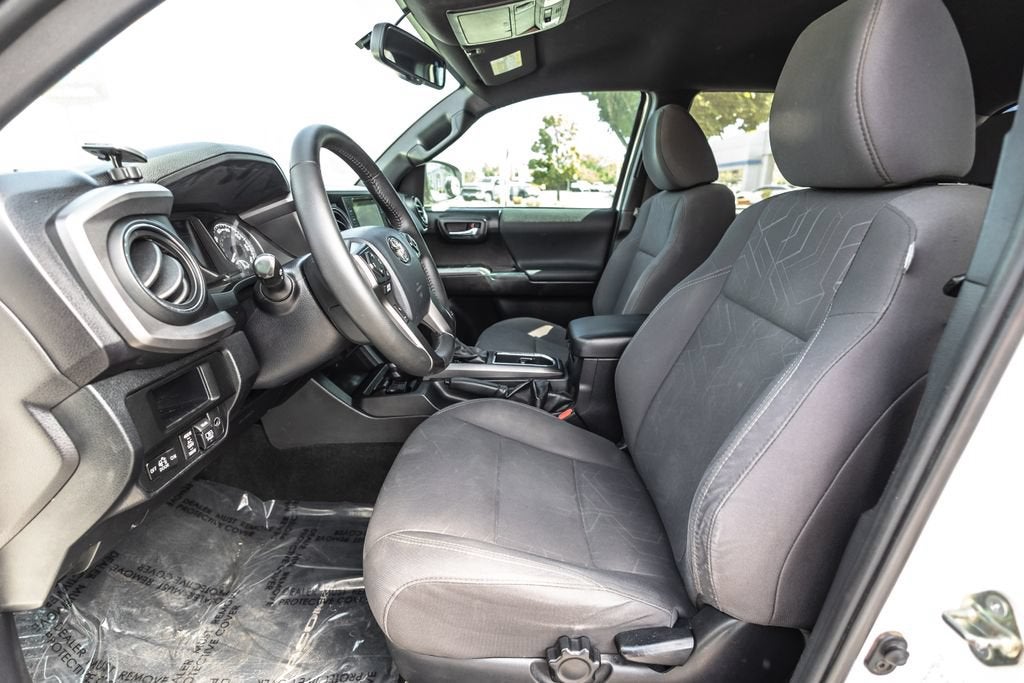 2017 Toyota Tacoma SR5
