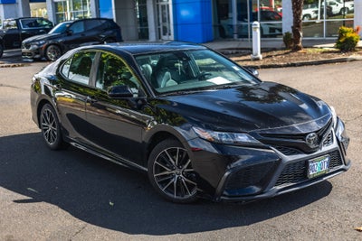 2021 Toyota Camry SE Nightshade