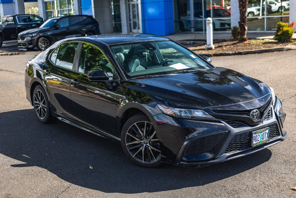 2021 Toyota Camry SE Nightshade