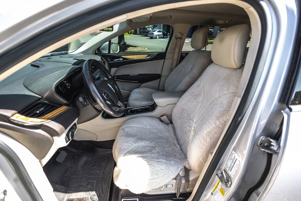 2016 Lincoln MKC Select