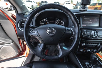 2015 Nissan Pathfinder SL