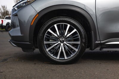 2023 INFINITI QX60 SENSORY