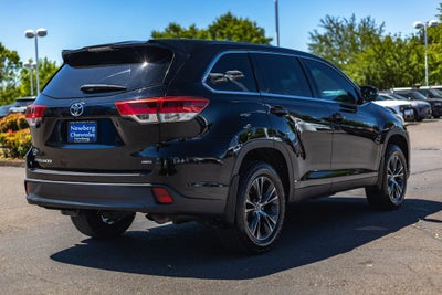 2019 Toyota Highlander LE