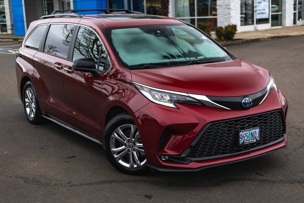 2022 Toyota Sienna XSE