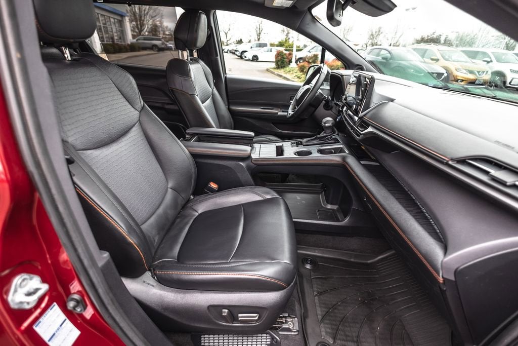 2022 Toyota Sienna XSE