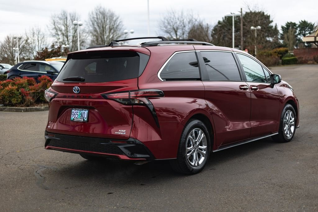 2022 Toyota Sienna XSE