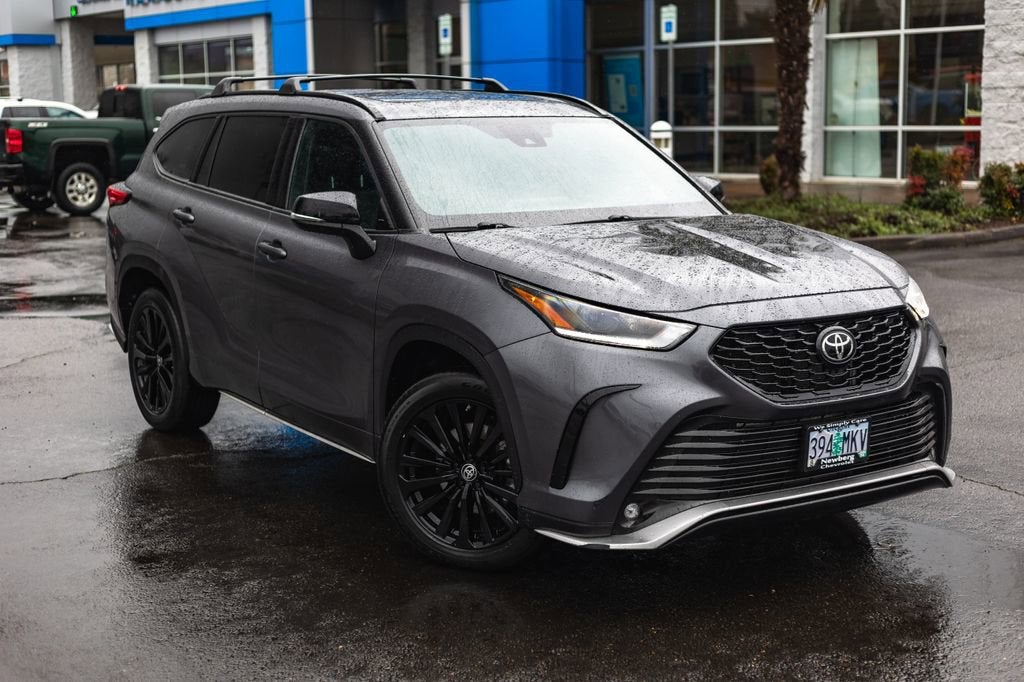 2023 Toyota Highlander L