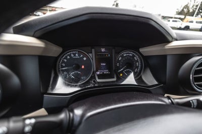 2016 Toyota Tacoma SR