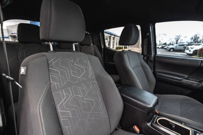 2016 Toyota Tacoma SR