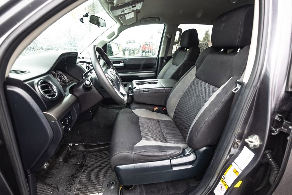 2017 Toyota Tundra 4WD SR5