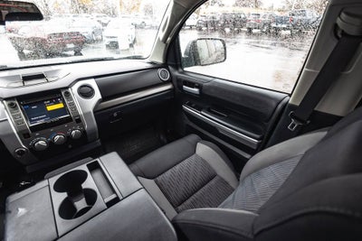 2017 Toyota Tundra 4WD SR5