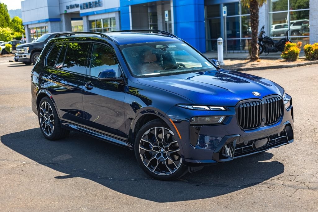 2024 BMW X7 xDrive40i