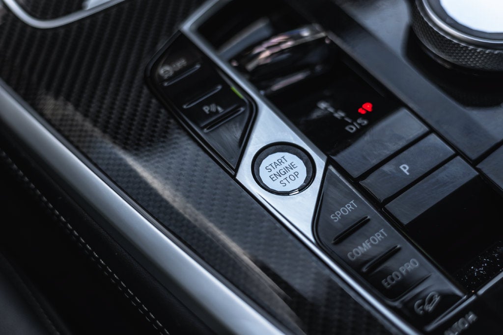 2025 BMW X5 M60i