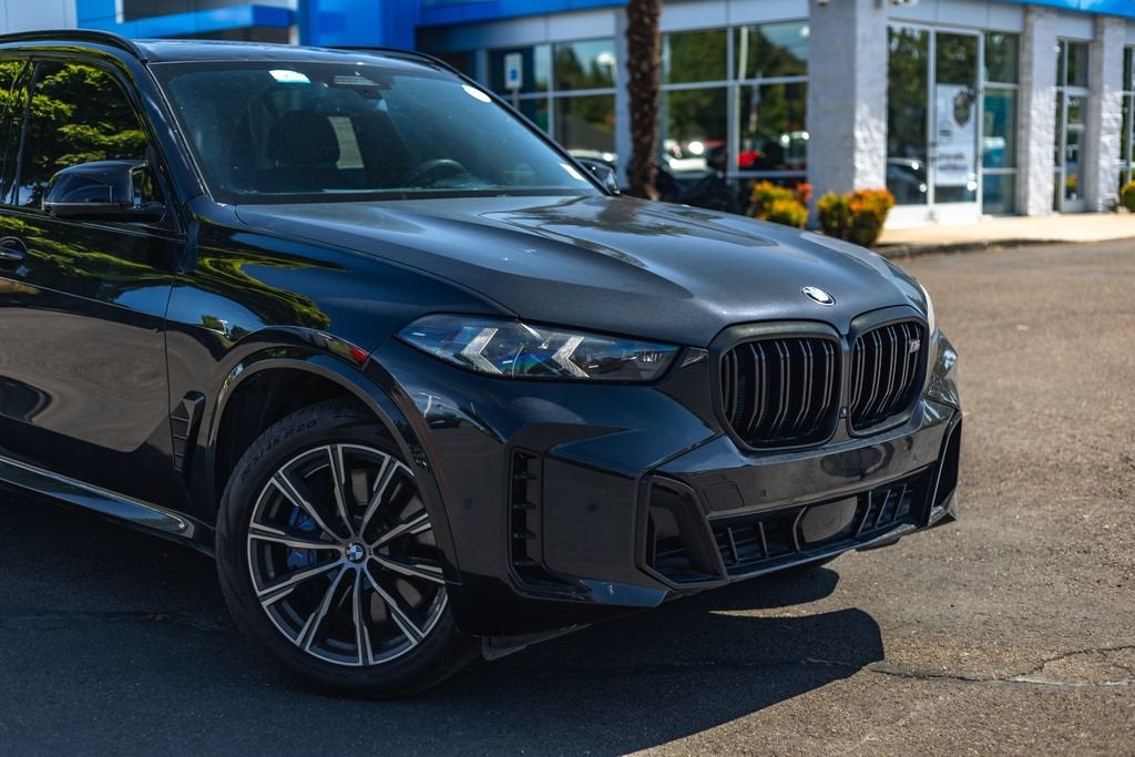 2025 BMW X5 M60i