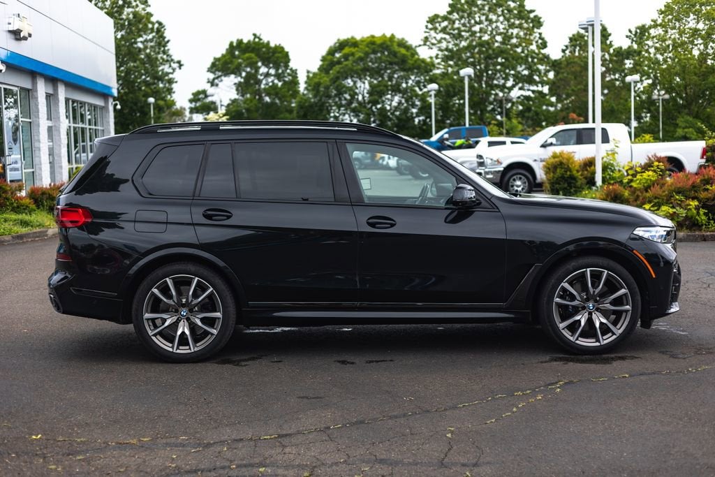 2021 BMW X7 M50i