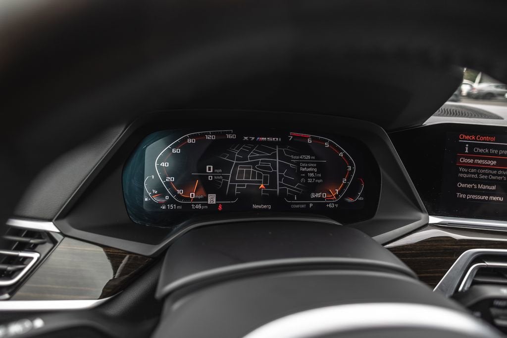 2021 BMW X7 M50i