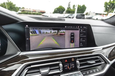 2021 BMW X7 M50i