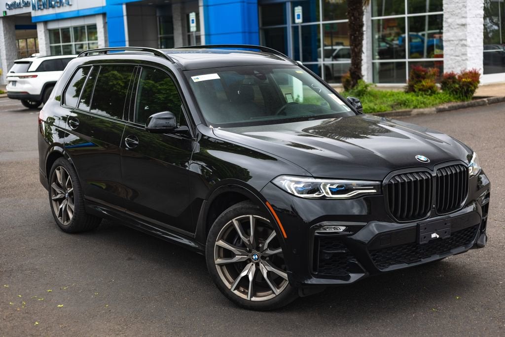 2021 BMW X7 M50i