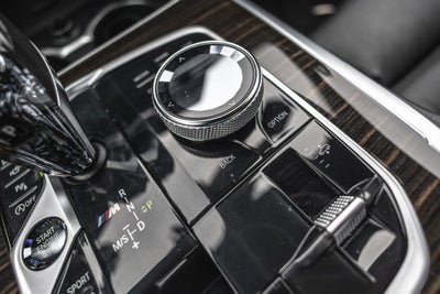 2021 BMW X7 M50i