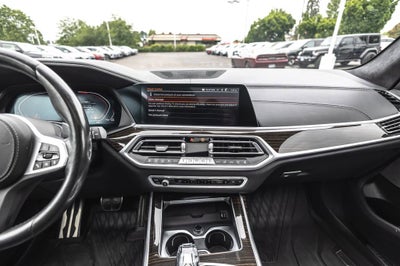 2021 BMW X7 M50i