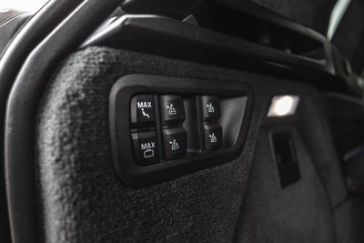 2021 BMW X7 M50i