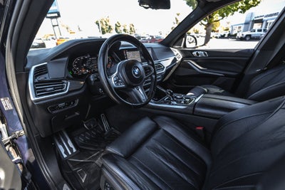 2022 BMW X5 M50i