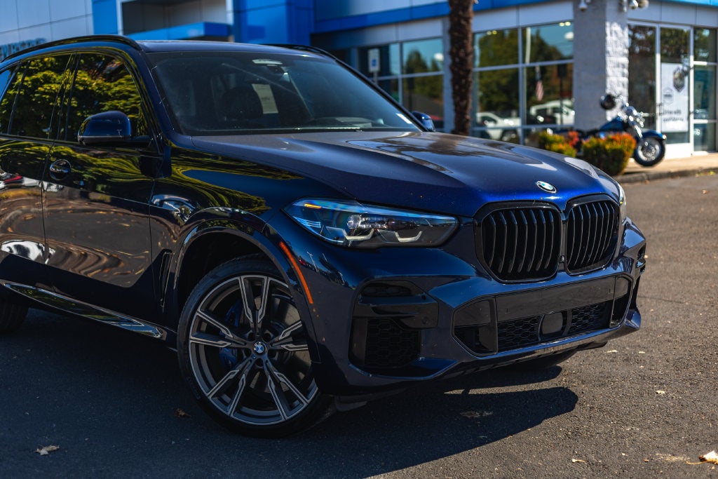 2022 BMW X5 M50i