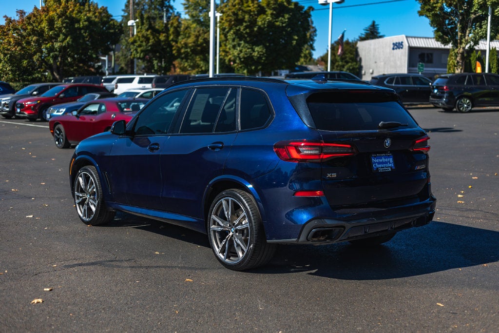 2022 BMW X5 M50i