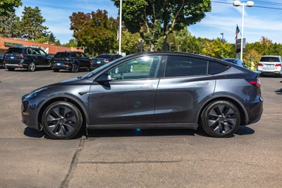 2025 Tesla Model Y Long Range