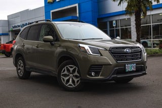2024 Subaru Forester Premium