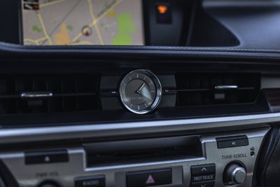 2017 Lexus ES ES 300h