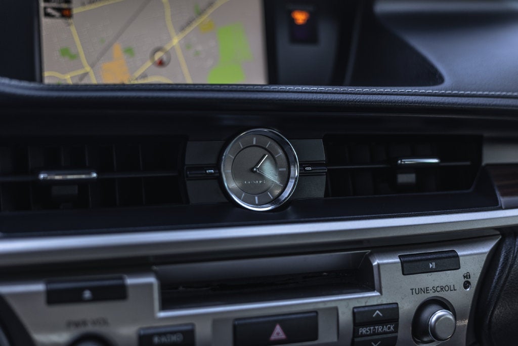 2017 Lexus ES ES 300h