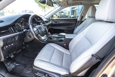 2017 Lexus ES ES 300h