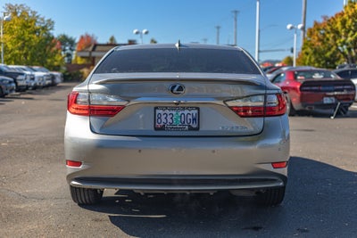 2017 Lexus ES ES 300h
