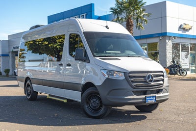 2024 Mercedes-Benz Sprinter Passenger Van Base
