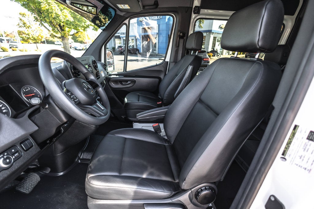 2024 Mercedes-Benz Sprinter Passenger Van Base