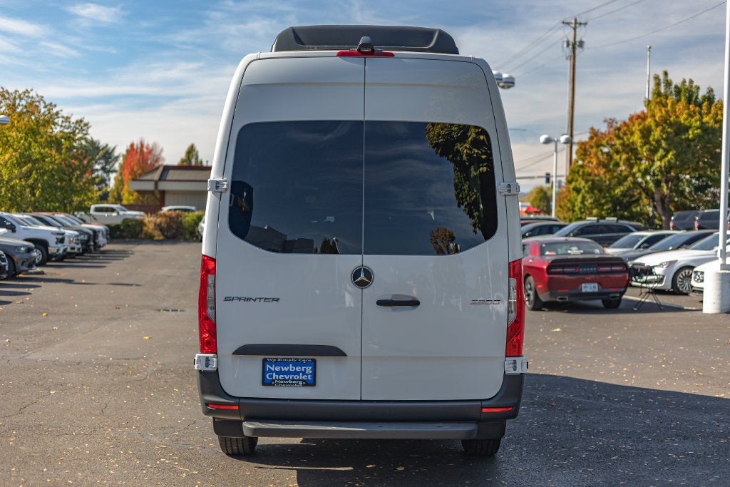 2024 Mercedes-Benz Sprinter Passenger Van Base