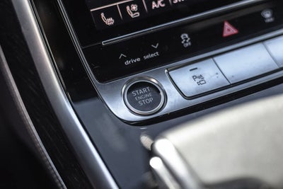 2025 Audi Q8 Premium Plus