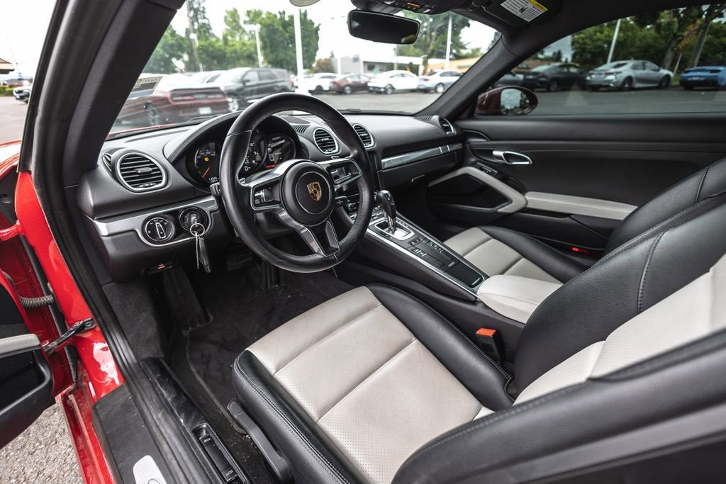 2019 Porsche 718 Cayman Base