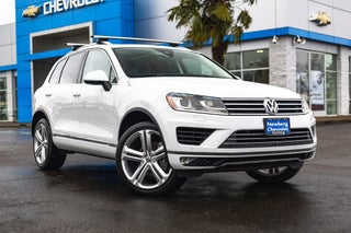 2017 Volkswagen Touareg Executive