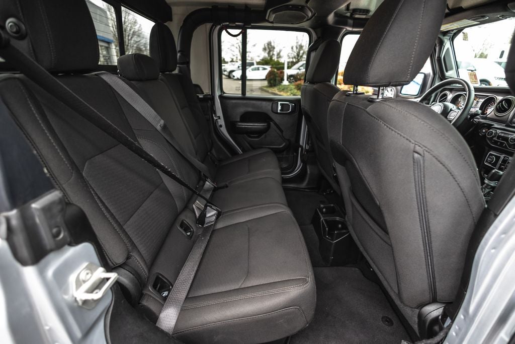 2023 Jeep Gladiator Sport