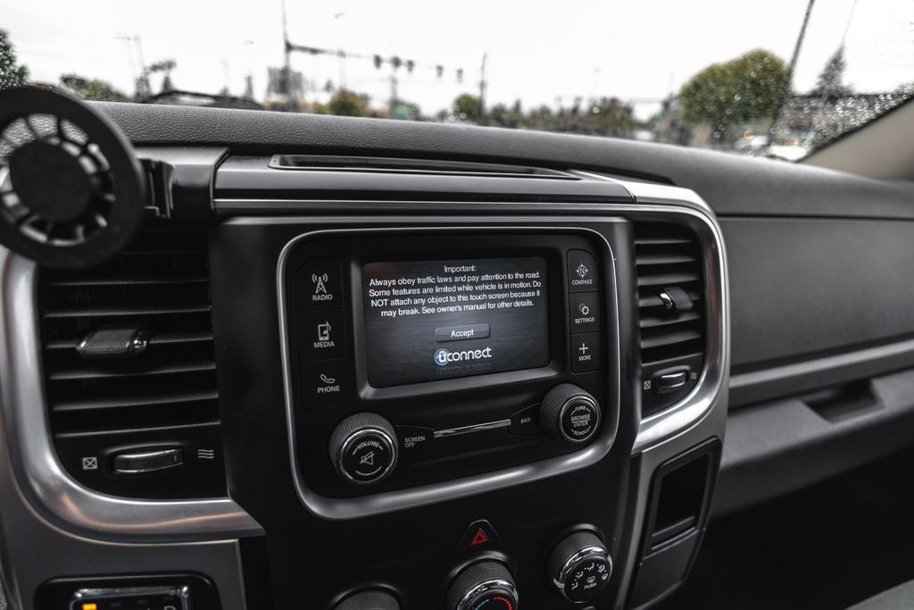 2017 RAM 1500 SLT
